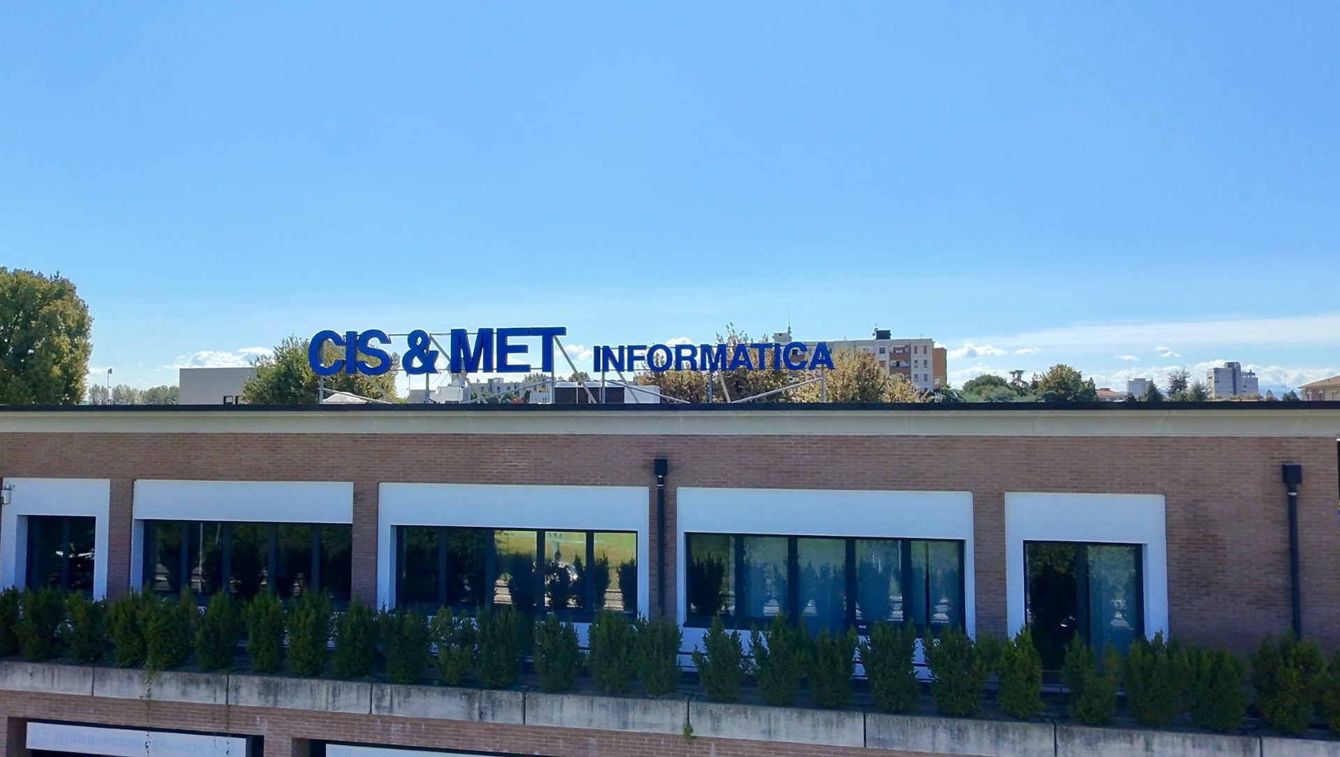 CIS & MET Informatica sponsorizza la Gara Nazionale di Informatica 2025