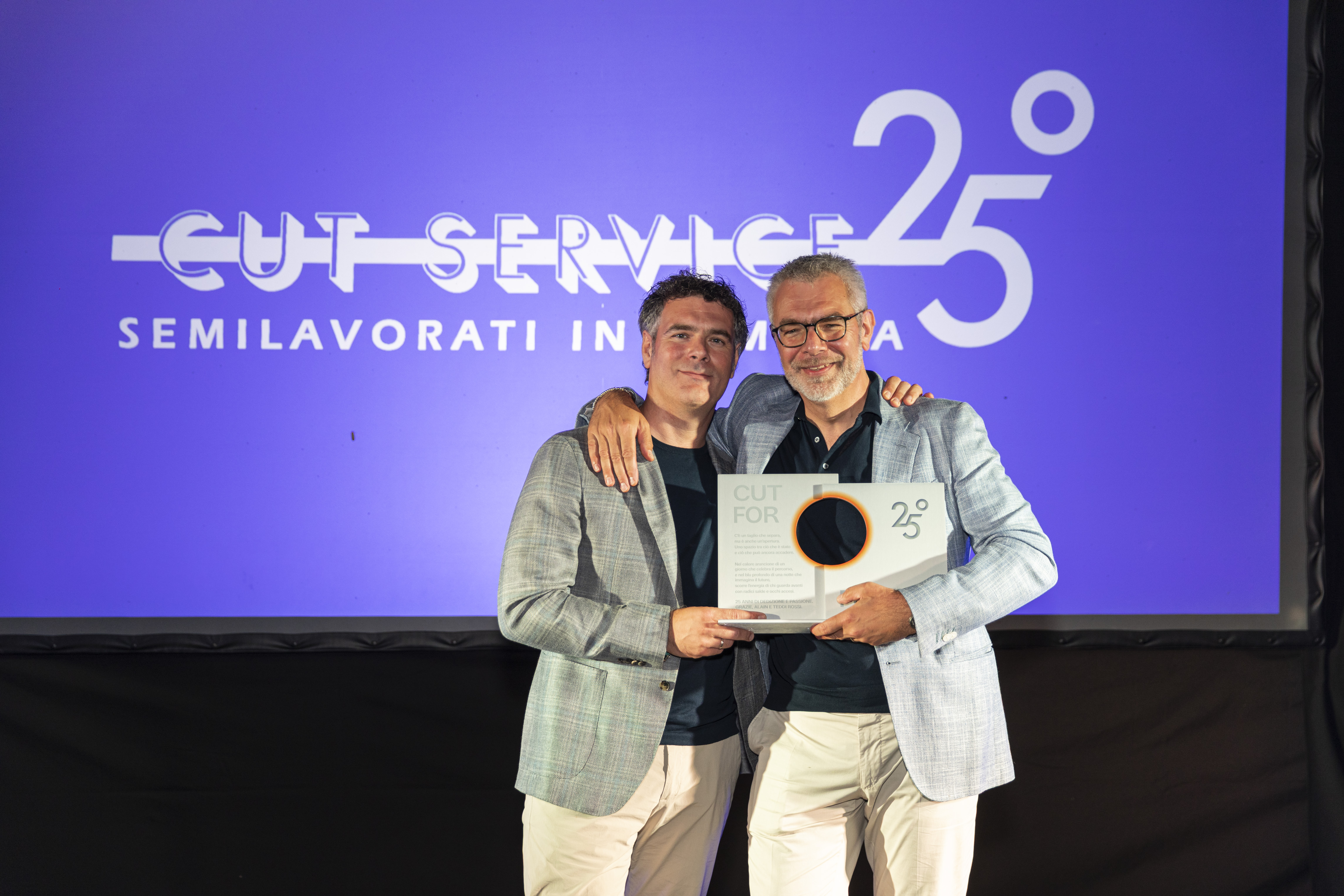 25 anni di Cut Service