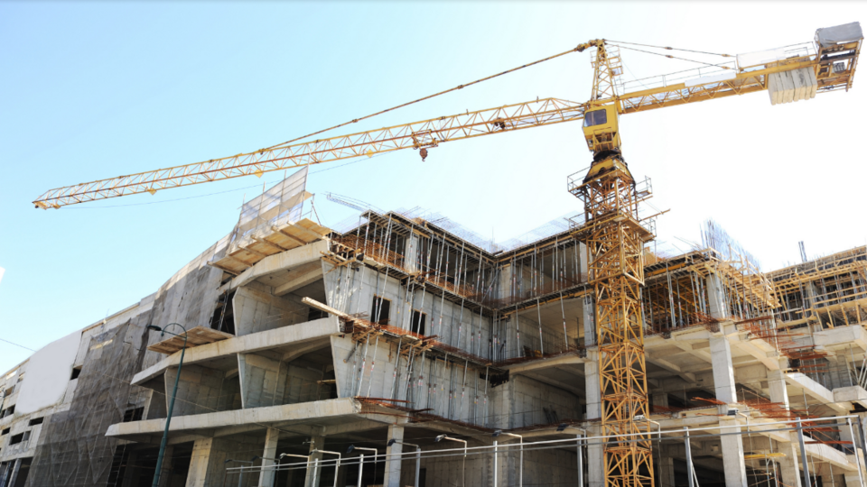 Permessi di costruire, Scia e convenzioni: estesa di altri sei mesi la proroga straordinaria